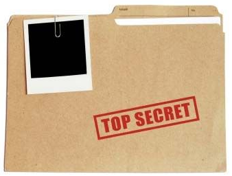 UVNITŘ ČEHO JE PETER INSIDER? – OUTSIDER. DÍL 4